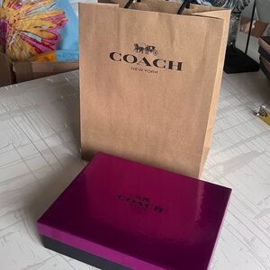 [a little Biger] 2Pc Coach Magenta Box with Brown Bag